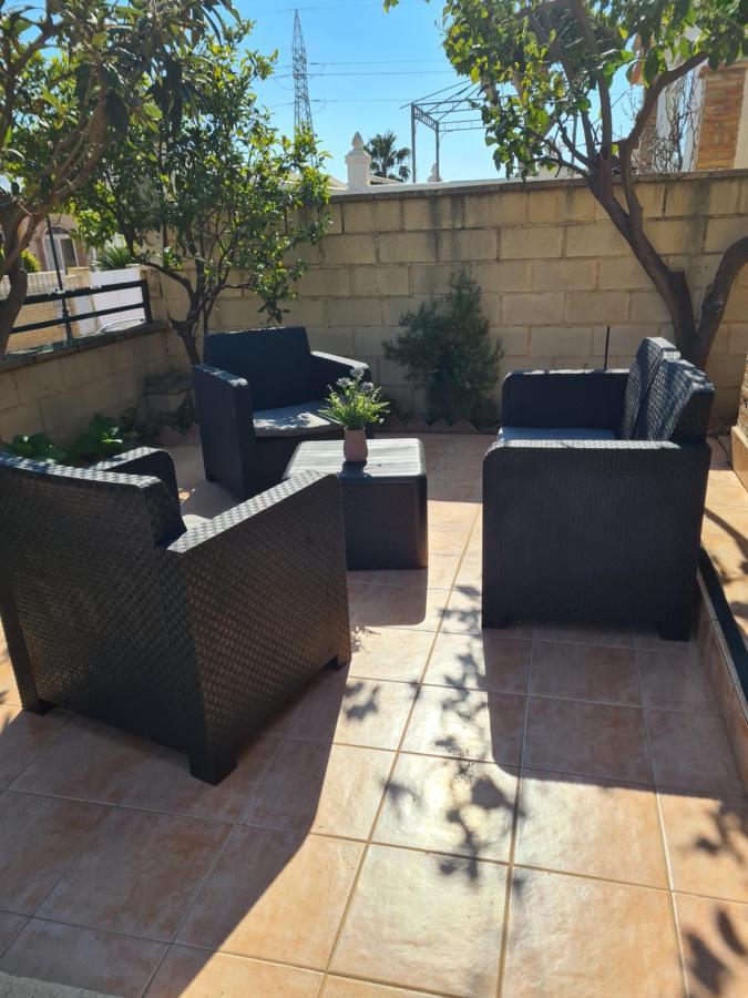 Velo W/ A/c, Free Wi-fi & Pool Near Benidorm *