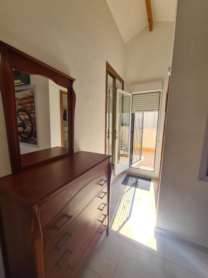 Velo W/ A/c, Free Wi-fi & Pool Near Benidorm Villa *