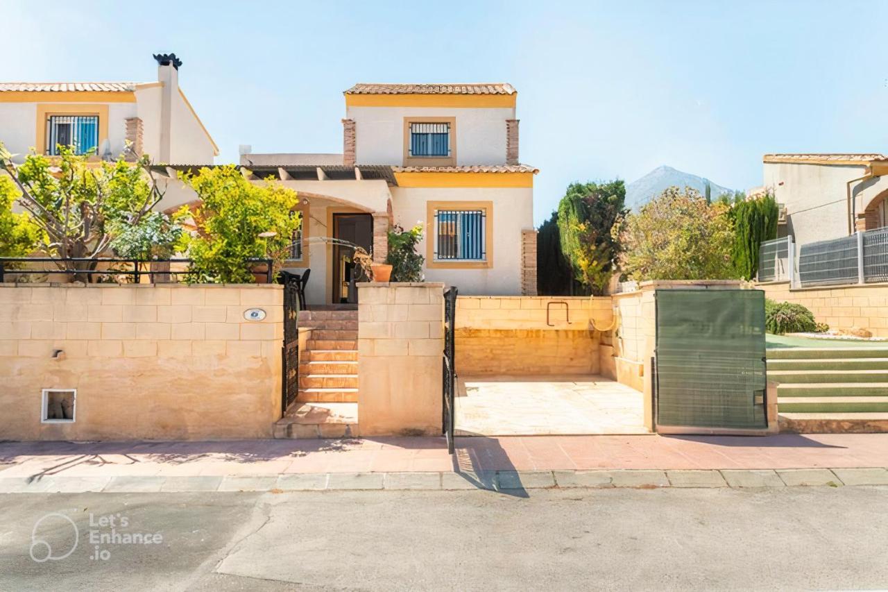 Velo W/ A/c, Free Wi-fi & Pool Near Benidorm