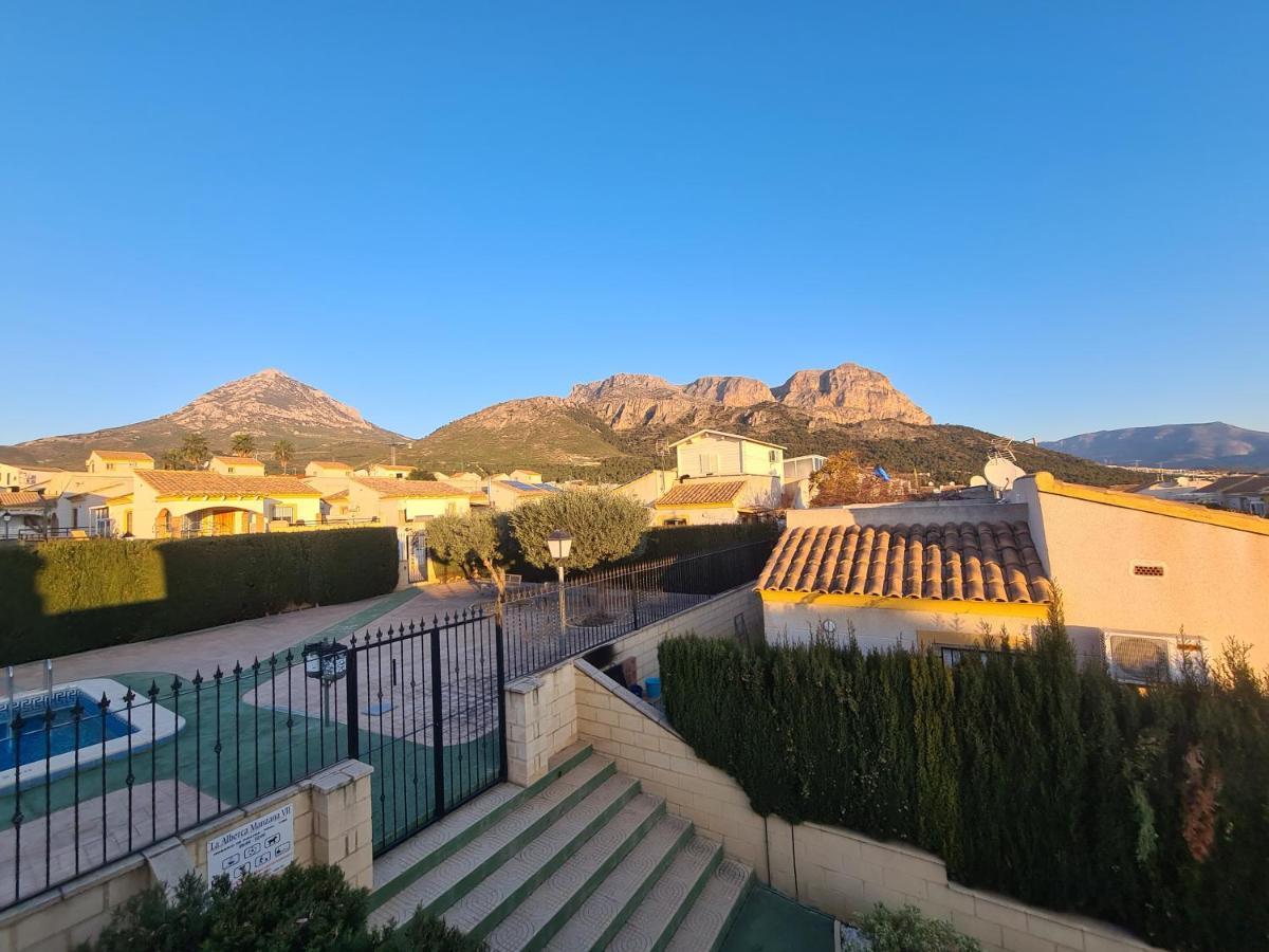 Velo W/ A/c, Free Wi-fi & Pool Near Benidorm