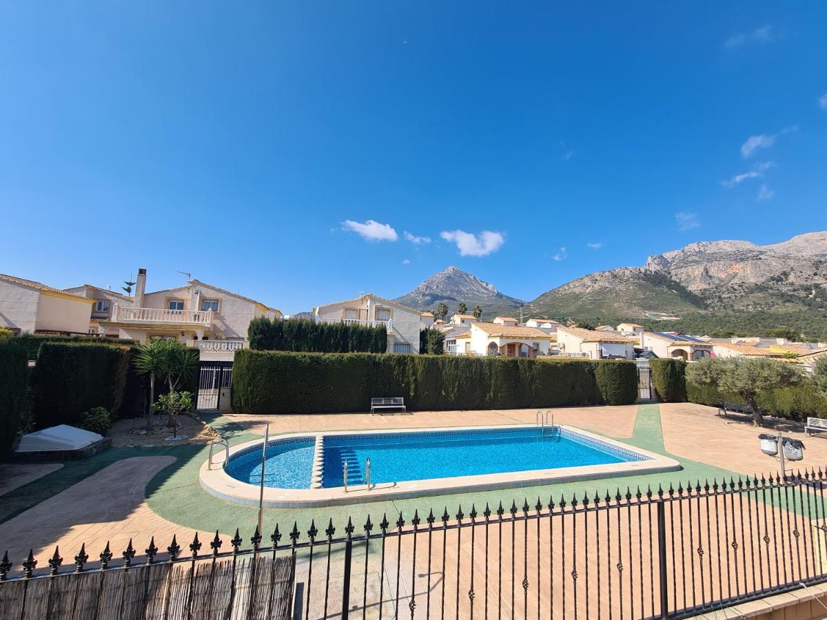 Villa Velo W/ A/c, Free Wi-fi & Pool Near Benidorm