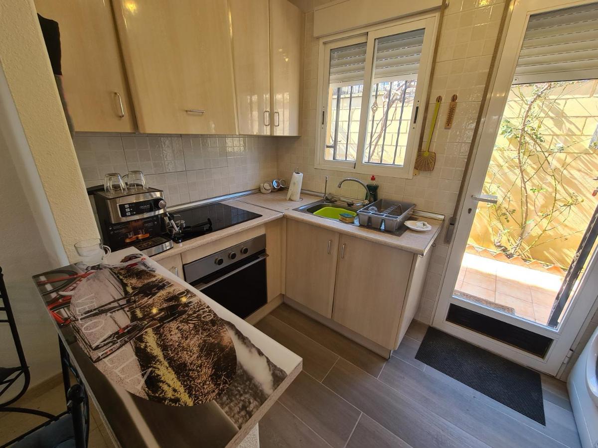 Velo W/ A/c, Free Wi-fi & Pool Near Benidorm Villa