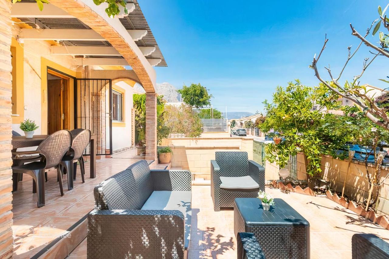 Velo W/ A/c, Free Wi-fi & Pool Near Benidorm